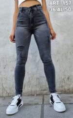 CURVA ART. 157 SKINNY DENIM CON EFECTO DESGASTADO