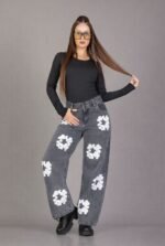 Curva 159 WIDE LEG DENIM GRIS FLORES - Imagen 5