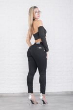 101CT: SKINNY NEGRO ELASTIZADO CON EFECTO PUSH UP